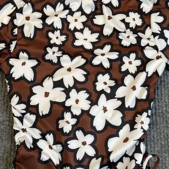 Hurley Women Small Brown Floral Long Sleeve One Piece Swimsuit Surf Rash Guard - Picture 9 of 10